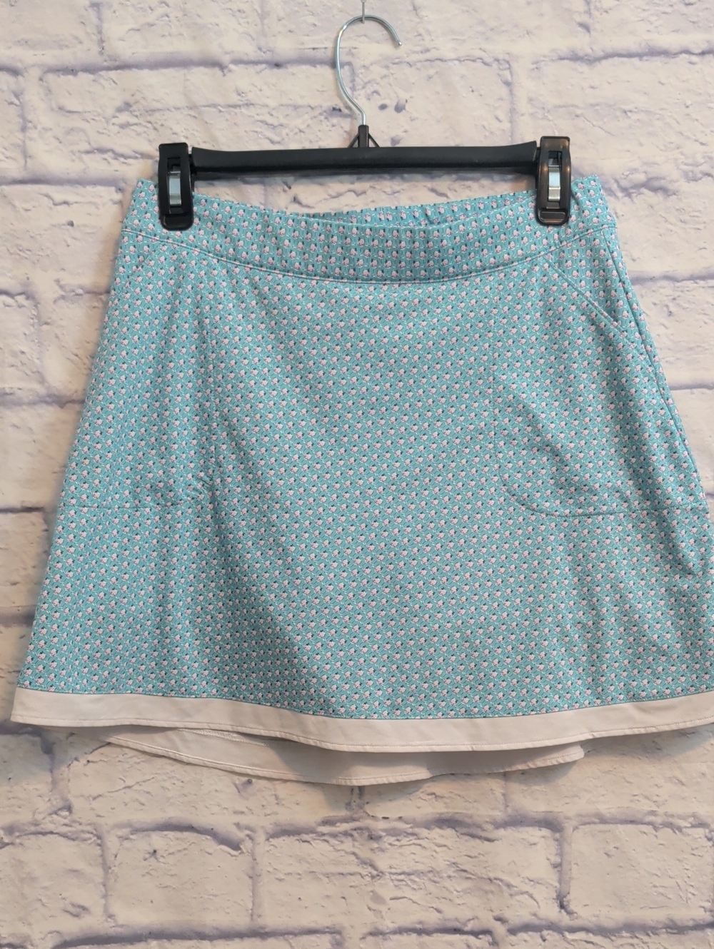 Peter Millar UPF 50+ Sally Mini Skort with White Trim & Pockets - Size Medium - Picture 4 of 10